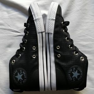 Converse 5.5 Shoes